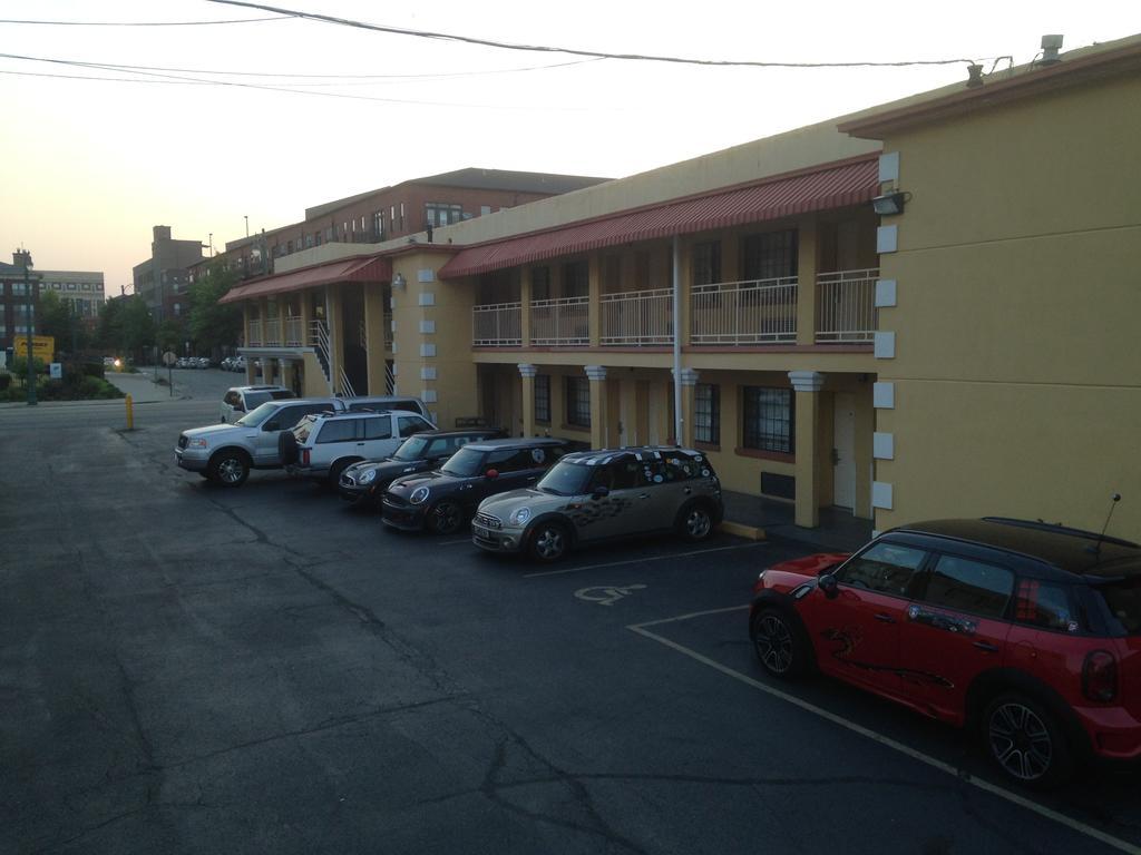 ممفيس Vista Inn & Suites Beale Street المظهر الخارجي الصورة