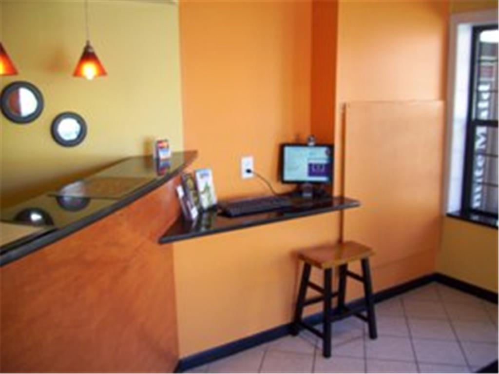 ممفيس Vista Inn & Suites Beale Street المظهر الخارجي الصورة