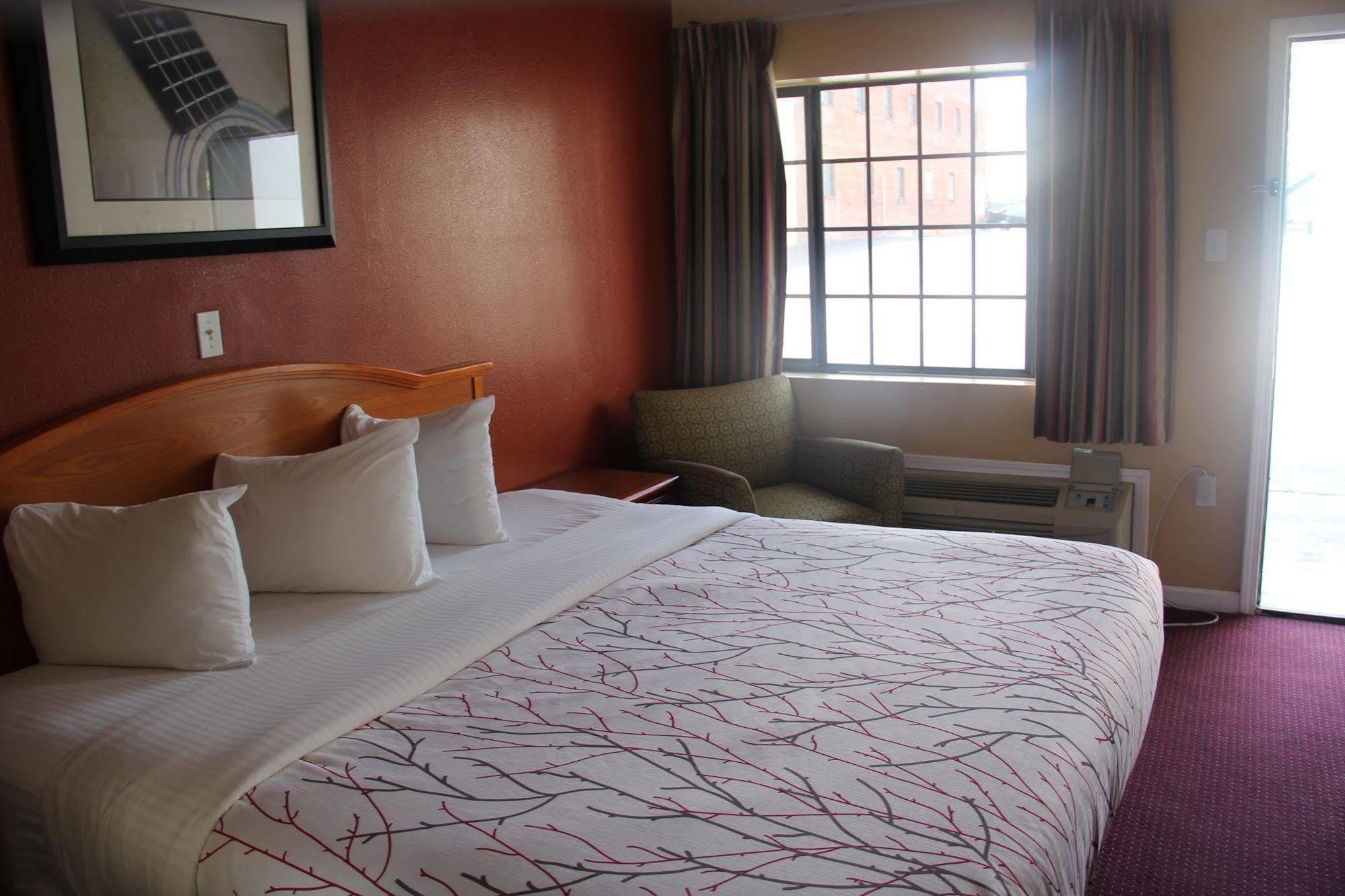 ممفيس Vista Inn & Suites Beale Street المظهر الخارجي الصورة