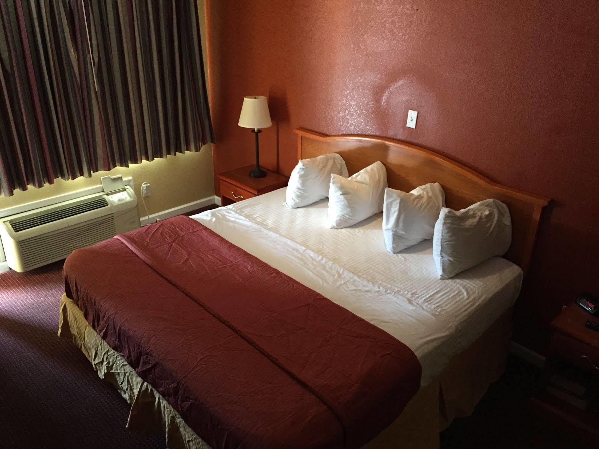 ممفيس Vista Inn & Suites Beale Street المظهر الخارجي الصورة